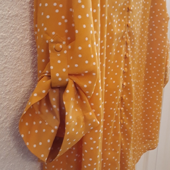NEW Torrid Yellow / White Polka Dot 3/4 Top - Picture 2 of 8